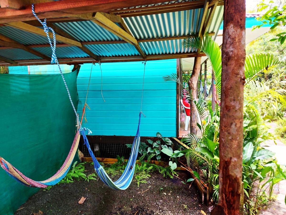 Cabinas Tortuguero Eksteriør billede