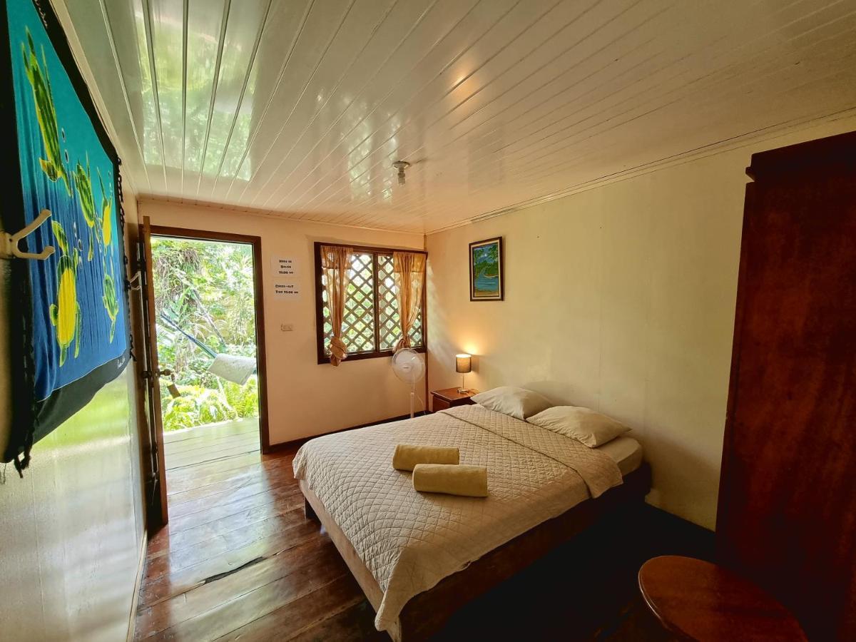Cabinas Tortuguero Eksteriør billede