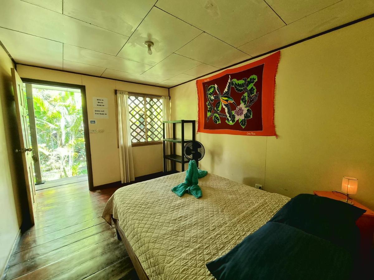 Cabinas Tortuguero Eksteriør billede