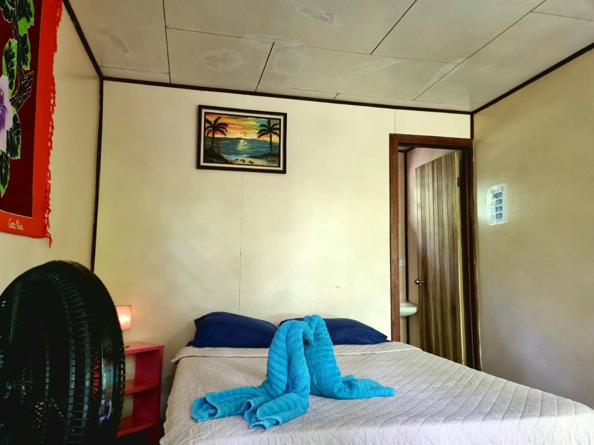 Cabinas Tortuguero Eksteriør billede