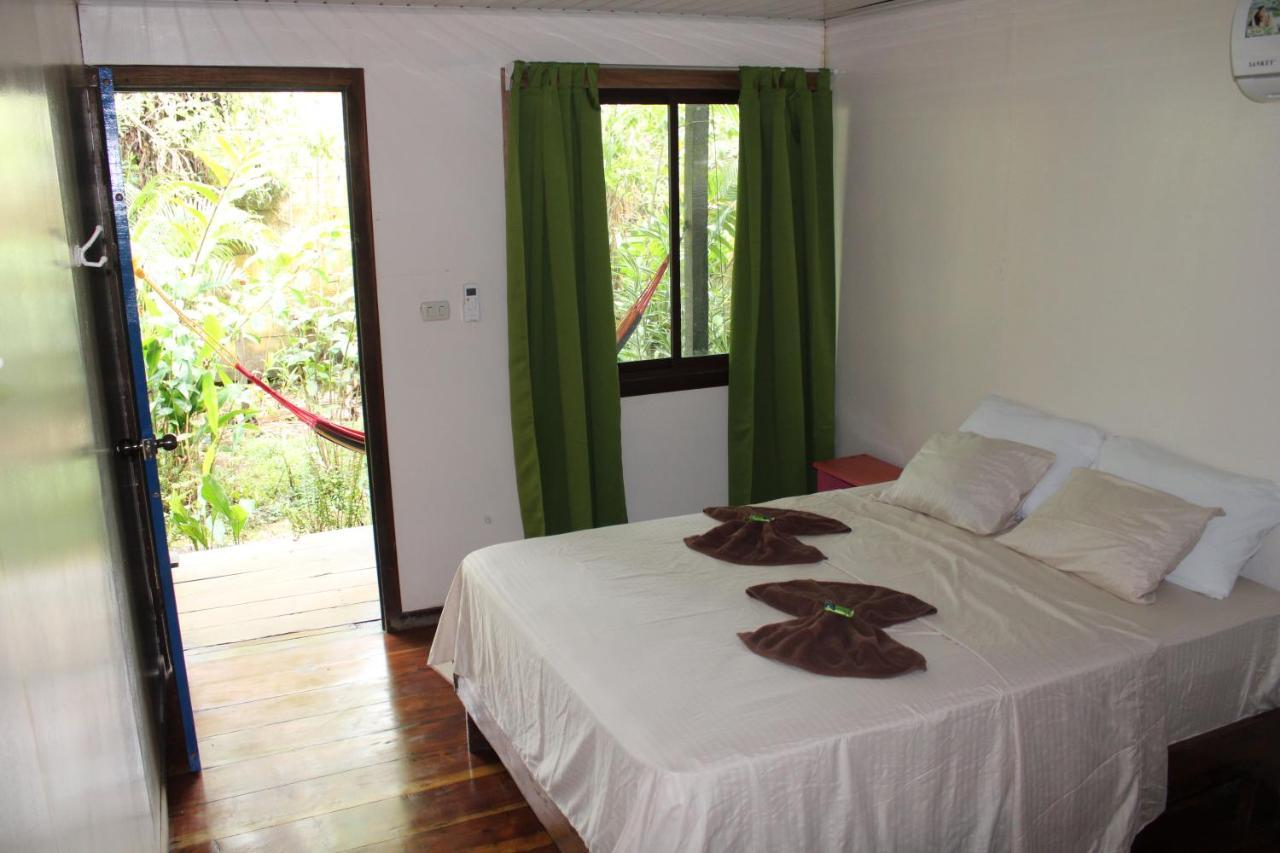 Cabinas Tortuguero Eksteriør billede
